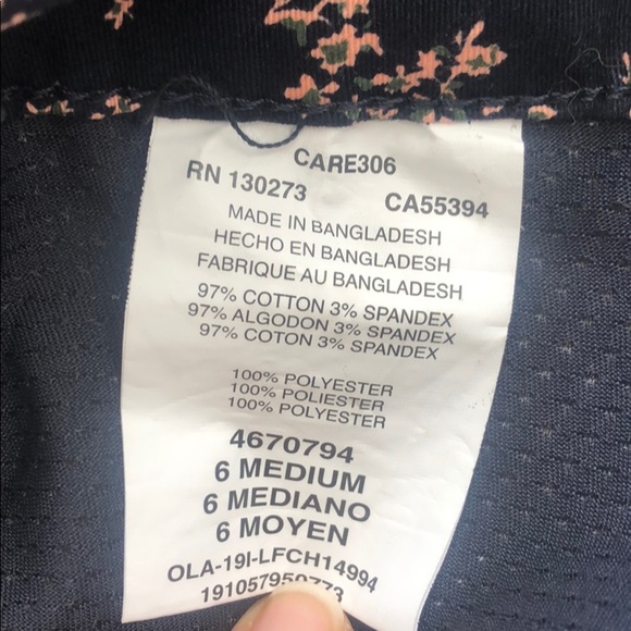 Lee | Mid rise blue w/ pink flower skirt - Picture 7 of 8